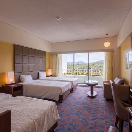 Okinawa Kariyushi Beach Resort Ocean Spa Onna Exterior photo